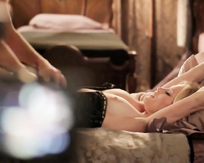 Ashley Hinshaw nude - About Cherry