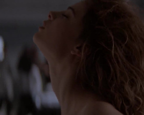 Gabrielle Anwar nude - Body Snathcers