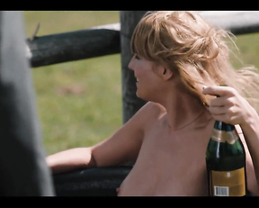 Kelly Reilly nude - Yellowstone S01e03