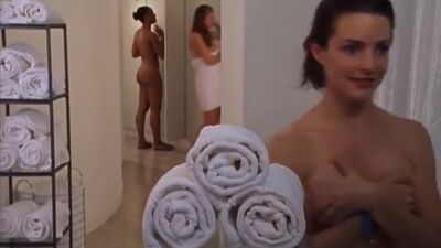 Kristin Davis Handbra nude - Sex And The City