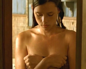 Astrid Berges-Frisbey nude - The Sea Wall