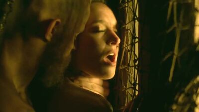Josefin Asplund nackt - Vikings