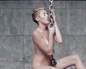Miley Cyrus nude - Wrecking Ball