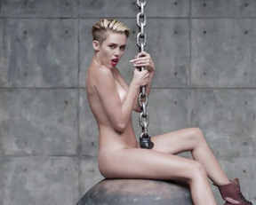 Miley Cyrus nude - Wrecking Ball