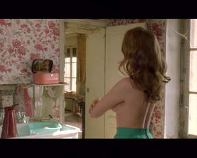 Lea Seydoux nude - Casual French Plot-Roses A Credit