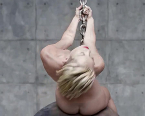 Miley Cyrus nude