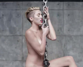 Miley Cyrus nude