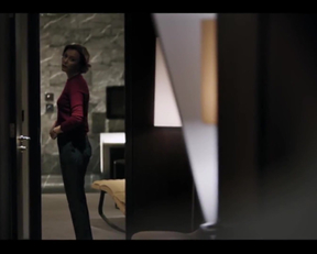 Keeley Hawes nude - Bodyguard