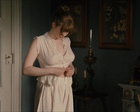 Iliana Zabeth naked - House Of Tolerance