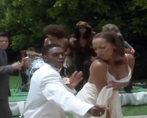 Tyra Banks - Love Stinks