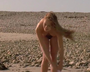 Vanessa Paradis nude - Elisa