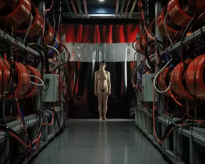 Carrie Coon nude - The Leftovers