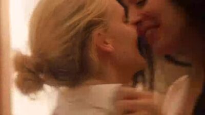 Ruth Vega Fernandez, Liv Mjönes - Kiss Me