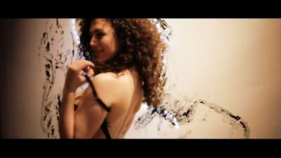 Leila Lowfire tits - Unterwäschelügen