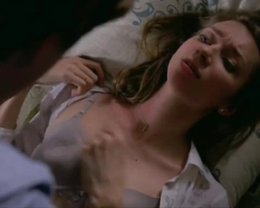 Lauren Lapkus nude - Crashing S01E01