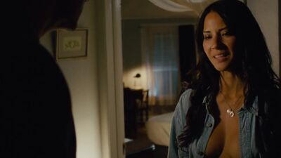 Olivia Munn, Nicole Moore - The Babymakers