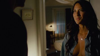 Olivia Munn, Nicole Moore - The Babymakers
