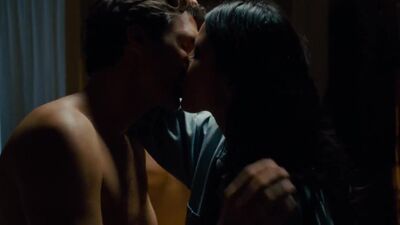Olivia Munn, Nicole Moore - The Babymakers