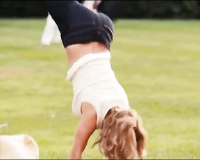 Alice Eve Sexy - The City 2