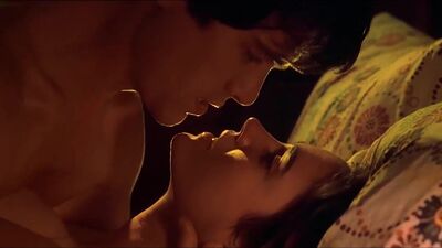 Jennifer Connelly nude - Waking The Dead