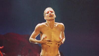 Gina Gershon nude - Showgirls (1995)