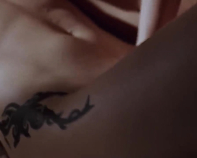 Gina Gershon, Jennifer Tilly - Bound