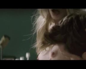 Michelle Williams nude - Incendiary