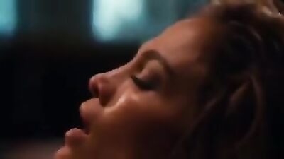 Jennifer Lopez naked - The Boy Next Door