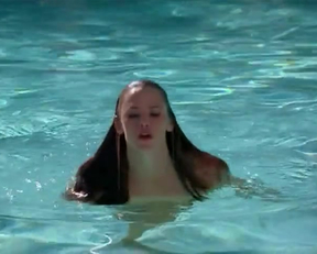 Jennifer Garner nude - Alias