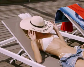 Hannah Ferguson - On The Show Model Squad