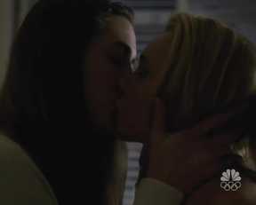 Hayden Panettiere, Madeline Zima - Heroes