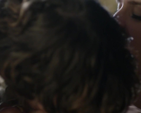 Gorgeous Valentina Bellè sex scene - Medici