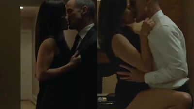 Neve Campbell - Revealing Plot In 'House Of Cards'