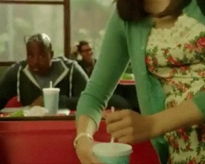 Alison Brie nude - Pseudo-handjob