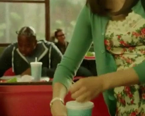 Alison Brie nude - Pseudo-handjob