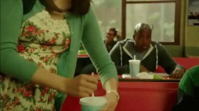 Alison Brie nude - Pseudo-handjob