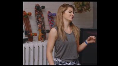 Elise Bauman And Natasha Negovanlis In 'Almost Adults' - Film nackt