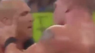 Trish Stratus About To Take It All Off! - Film nackt