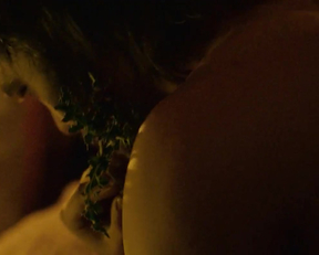 Florence Pugh: Outlaw King, Part One. - Film nackt