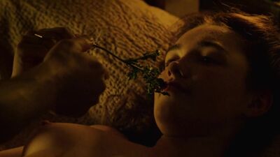 Florence Pugh: Outlaw King, Part One. - Film nackt