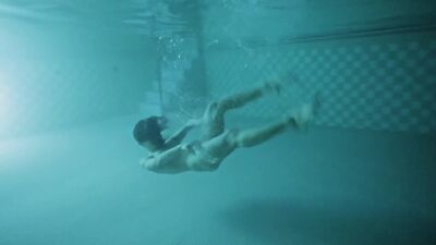 Emmy Rossum Underwater Plot From Shameless - Film nackt