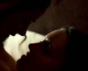 Emmanuelle Chriqui  KaDee Strickland - Shut Eye - Film nackt