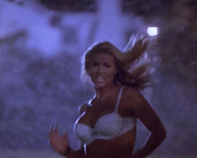Carmen Electra In Scary Movie - Film nackt