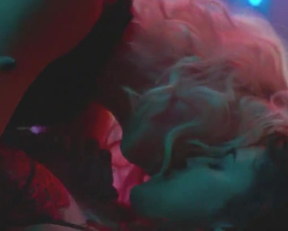 Sofia Boutella And Charlize Theron Plotting... Something ;) - Film nackt