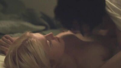 Alexandra Breckenridge And Whitney Able - Dark - Film nackt