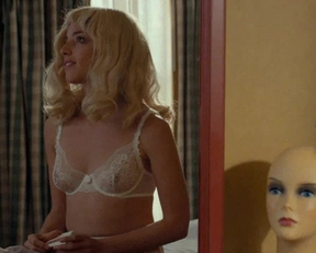 Olivia Thirlby Lingerie Plot - White Orchid - Film nackt