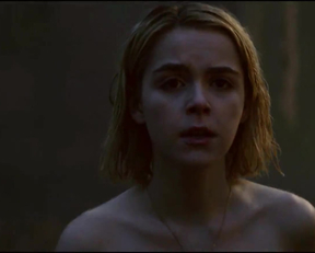 Kiernan Shipka In The Chilling Adventures Of Sabrina - Film nackt