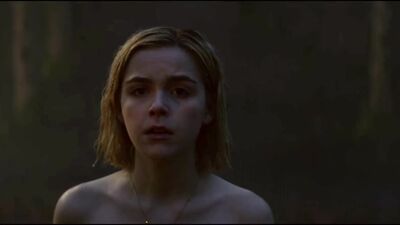 Kiernan Shipka In The Chilling Adventures Of Sabrina - Film nackt