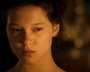 Virginie Ledoyen nude - Les Adieux à La Reine