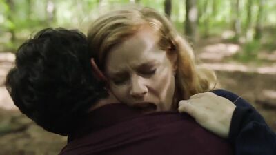Amy Adams sexy - Sharp Objects S01E04